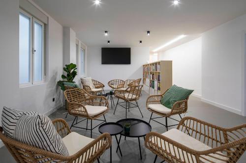 sala de TV, Bulezen Urban Hostel in Pontevedra