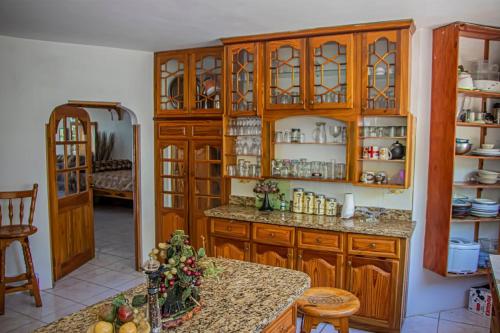 Kassion Corner in Whitehouse