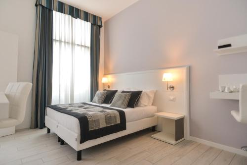 Lata Luxury Rooms - image 6