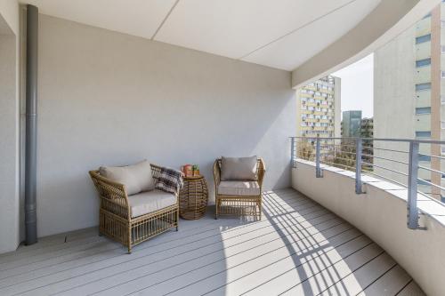 Apartment with Terrace image 8