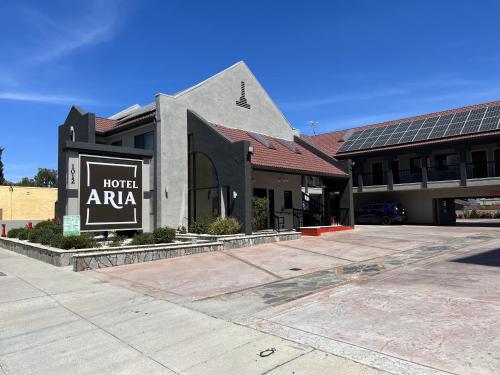 Hotel Aria - Accommodation - Mountain View