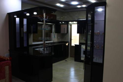 Kitchen, إطلالة جبال عجلون in Ajloun