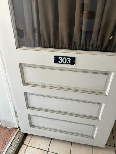 The Admiral Hotel/Motel – Ocean City, MD