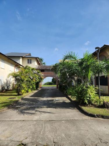 Hello-Guyane, Marina 2, Studio Prestige 5 étoiles (Hello-Guyane, Marina 2, Studio Prestige 5 etoiles) in Saint-Laurent-du-Maroni
