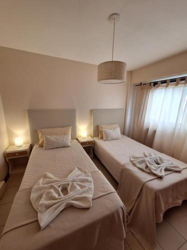 One-Bedroom Apartment image 4