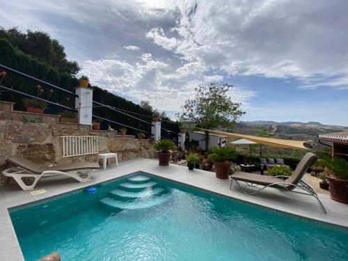 Fantastic Private Villa with pool near Ardales and Caminito del Rey