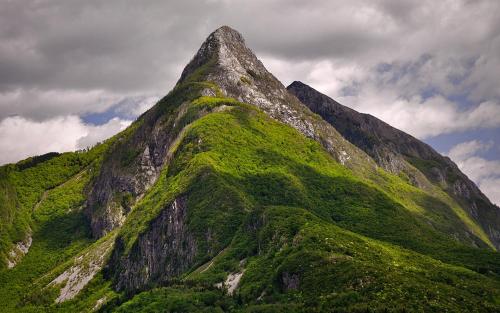 Bližnja znamenitost, Apartma Metka Bovec in Kal-Koritnica