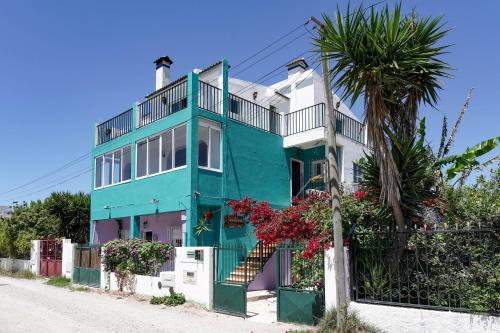 Natural Mystic Hostel, Pension in Costa da Caparica