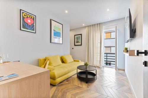 West Coast Deluxe Rooms 3