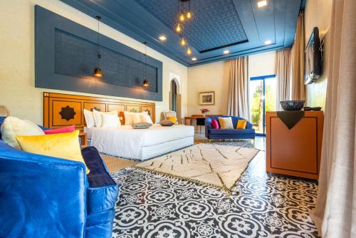 room detail thumbnail 1