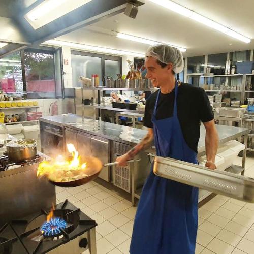 อาหารและเครื่องดื่ม, Hindu Monastery - Shree Peetha Nilaya Ashram in บัด ชวาลบัค