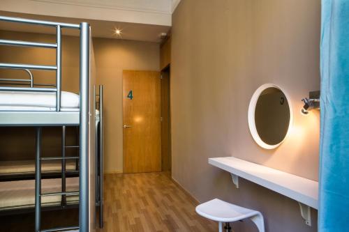 Chambre partagée, mixte, 6 personnes