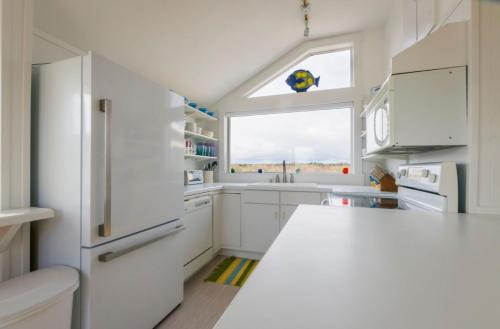 294 Phillips Road Sagamore Beach Beach Bliss in แซนวิช (MA)