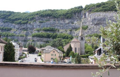 La Dent-du-Midi Hôtel & Restaurant