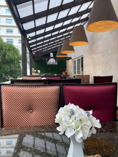 Restaurant, Hotel Casa Veranda Guatemala in Guatemala City