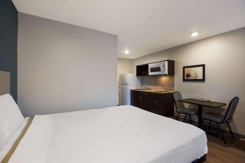 WoodSpring Suites Orlando Clarcona - Maitland