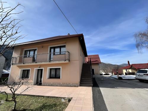 Apartments with parking space Lic, Gorski kotar - 20420