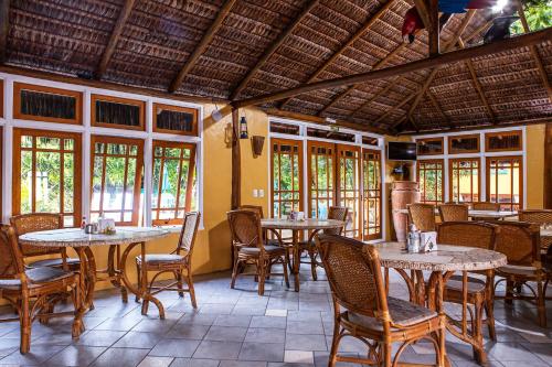 طعام و مشروبات, Hotel Alemao Beach de Ilhabela in Praia do Curral