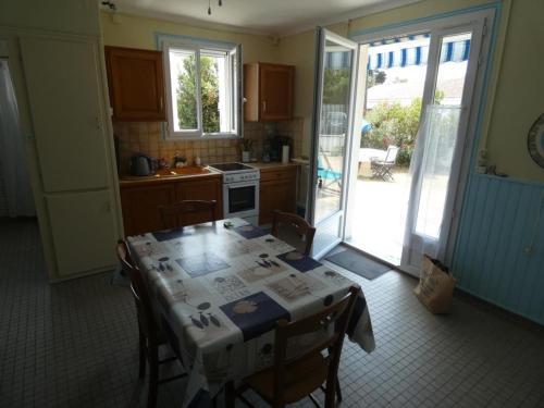 Appartement La Barre-de-Monts, 2 pièces, 4 personnes - FR-1-540-208