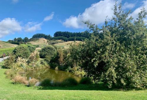 สภาพแวดล้อมโดยรอบ, BENROSE FARM COTTAGES in โพรีรัว