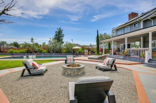Stunning Home in Orange County with Stables! in Orange, USA