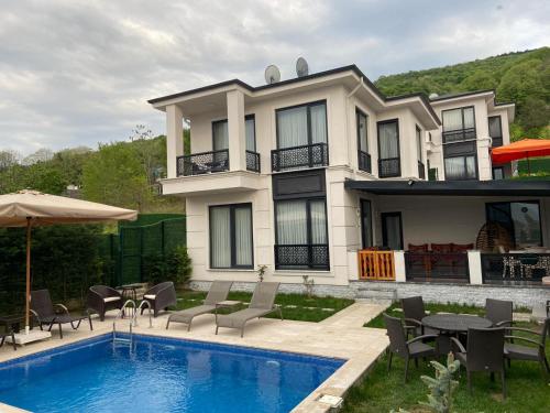 Villa avec Piscine Privée
