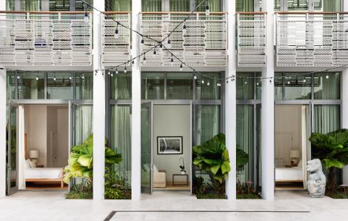 452995313 The Betsy Hotel, South Beach