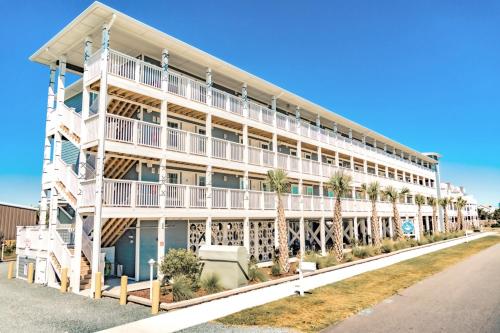 302 Queen Suite, 3rd Floor Low Tide - 숙소 외관