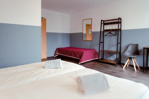 Double Room with Private Bathroom image 1