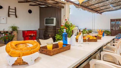 المنظر الخارجي, Cortijo La Torca Fuente de Piedra by Ruralidays in Fuente De Piedra