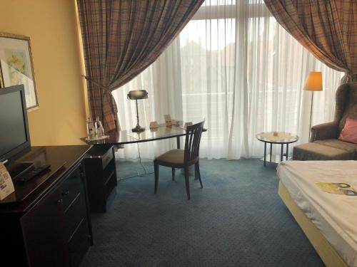 1 double bed