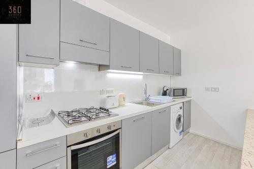 Beautiful & Modern 2BR Apartment in San Gwann by 360 Estates, San Ġwann (foto 11)
