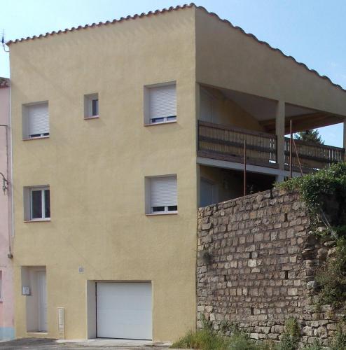 maison meublée classée 3 étoiles avec 2 terrasses et garage - Location saisonnière - Arles-sur-Tech