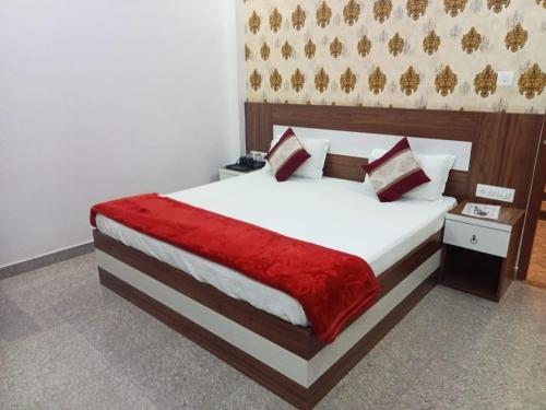 Hotel The Ramay Residency