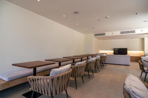 Emmantina Hotel - image 7