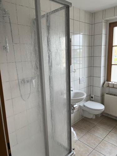 Quadruple Room with Private Bathroom image 4