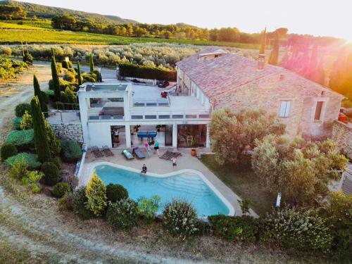 Gîte Les Vignes Piscine et Spa - Location saisonnière - Villedieu