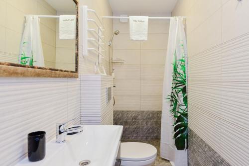 Superior Double Room image 5