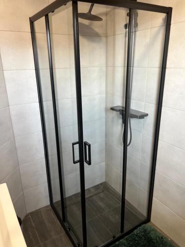 Ostoya Twoya Ostoya Twoya