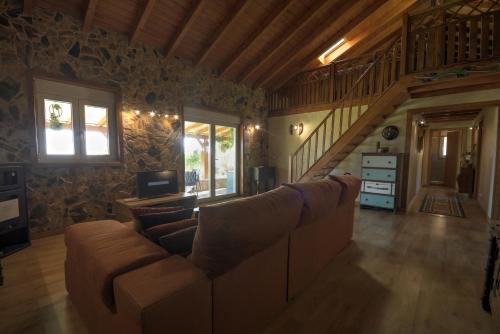 Prestige for Home - Moradia com Piscina, Jardim e Estacionamento Paderne /Albufeira in Paderne