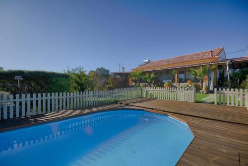 Prestige for Home - Moradia com Piscina, Jardim e Estacionamento Paderne /Albufeira in Paderne