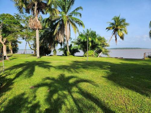 Hello-Guyane, Marina 3, Studio Prestige 5 étoiles (Hello-Guyane, Marina 3, Studio Prestige 5 etoiles) in 馬羅尼河畔聖洛朗