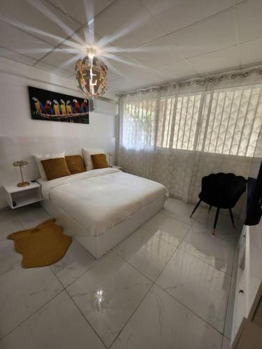 . Hello-Guyane, Marina 4, Studio Prestige 5 étoiles