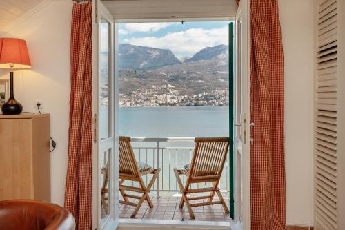 شرفة/ تراس, Detached Villa with stunning views in Njivice, Montenegro in Njivice