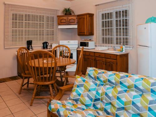 Facilities, Kiskadee Korner Vacations in Buccoo