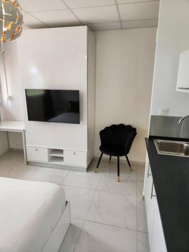Hello-Guyane, Marina 5, Studio Prestige 5 étoiles, Saint-Laurent du Maroni (photo 7)