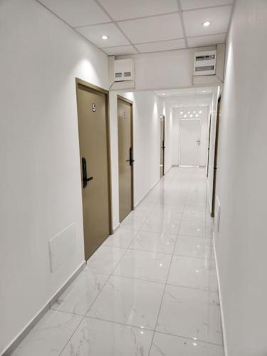 Hello-Guyane, Marina 5, Studio Prestige 5 étoiles (Hello-Guyane, Marina 5, Studio Prestige 5 etoiles) in Saint-Laurent-du-Maroni