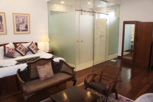 Junior Deluxe Suite image 10