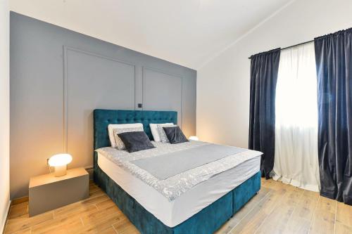 Three-Bedroom Villa image 6