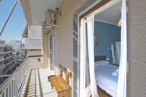 Andromaxi 2BR Apt near SNFCC AC WiFi - image 7